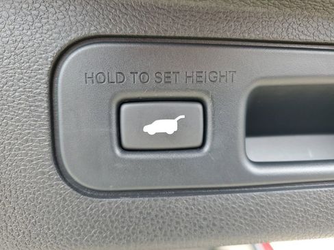 Used 2023 Honda Odyssey Elite image 34