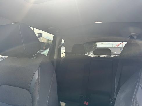 Used 2025 Honda CR-V EX image 17
