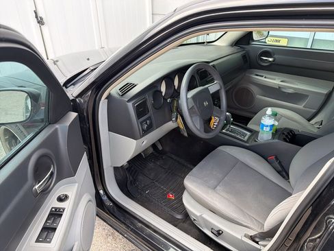 Used 2007 Dodge Charger w/ Convenience Group I RWD image 6