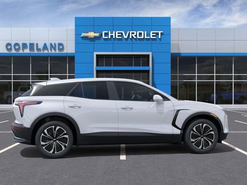 New 2026 Chevrolet Blazer EV LT image 5
