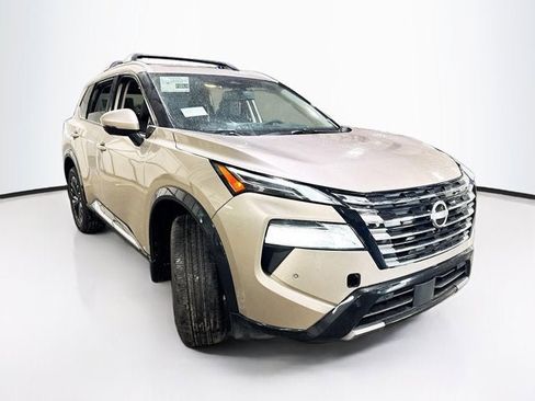 New 2026 Nissan Rogue Platinum w/ Platinum Premium Package image 3