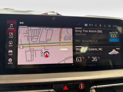 Used 2022 BMW M4 xDrive Competition w/ M Carbon Exterior Package image 17