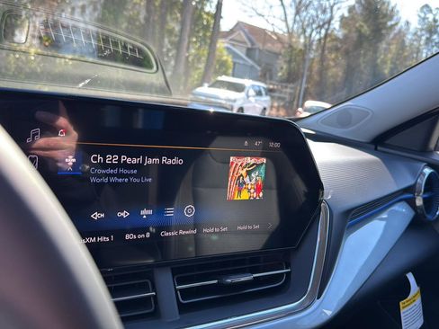 New 2026 Chevrolet Trax LT w/ Driver Confidence Package image 21