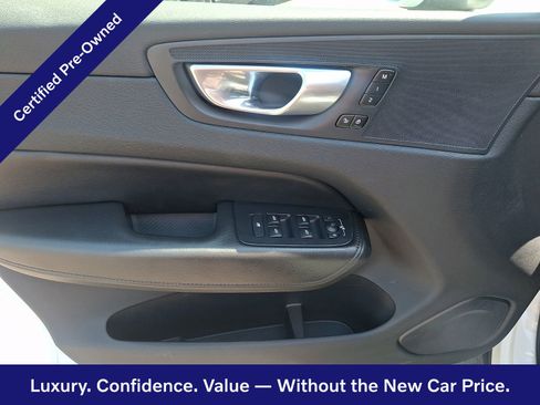 Certified 2023 Volvo XC60 B5 Core w/ Climate Package AWD/4WD image 13