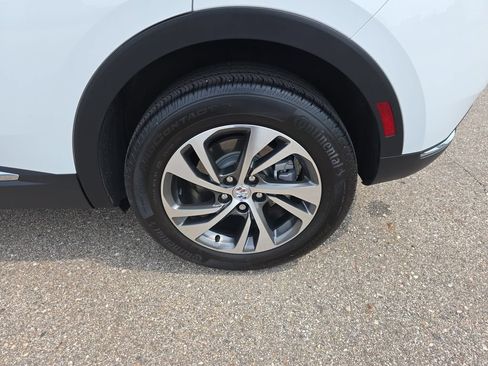 Used 2023 Buick Envision Essence AWD/4WD image 36