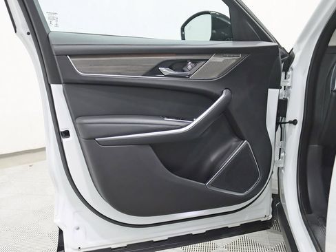 Used 2022 Jaguar F-PACE S image 30