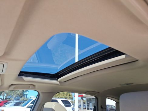 Used 2022 Honda CR-V EX-L image 30