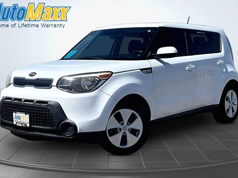 Used 2016 Kia Soul FWD image 1