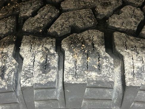 Certified 2019 Ford F150 Raptor w/ Equipment Group 802A Luxury AWD/4WD image 26