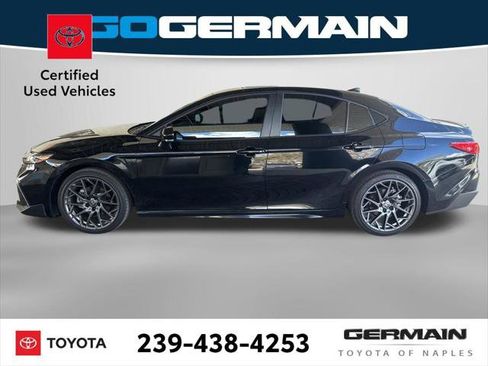 Certified 2025 Toyota Camry SE w/ Convenience Package image 3