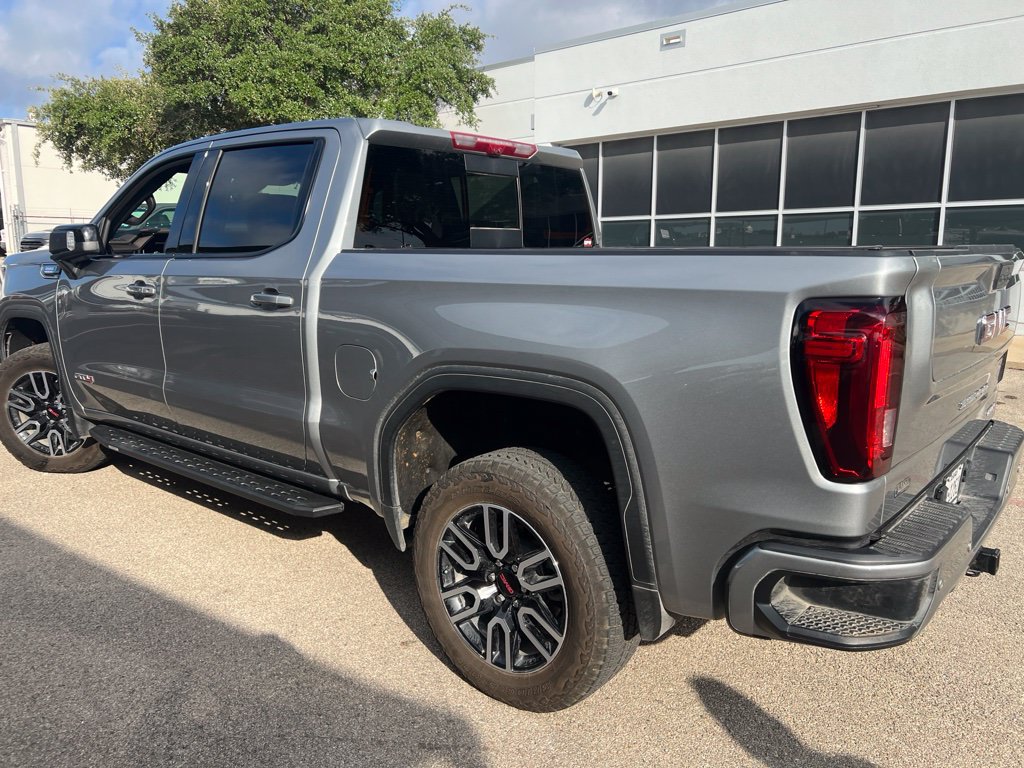 Used 2026 GMC Sierra 1500 AT4 w/ Technology Package AWD/4WD image 4