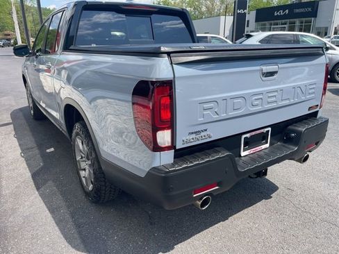 Used 2025 Honda Ridgeline TrailSport image 16