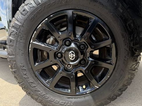 Used 2021 Toyota Tundra SR5 w/ SX Package RWD image 9