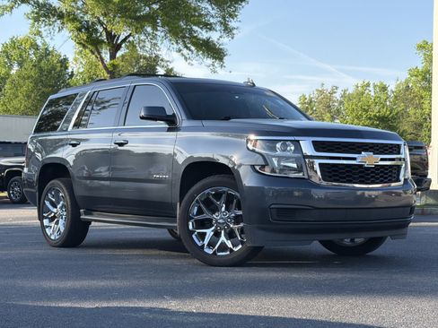 Used 2020 Chevrolet Tahoe LT image 2