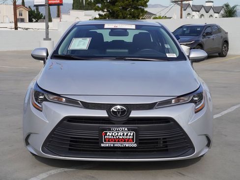 Certified 2024 Toyota Corolla LE image 3