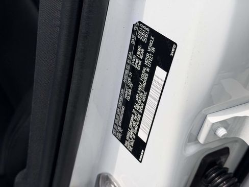 Used 2024 Volvo S60 B5 Core FWD image 26
