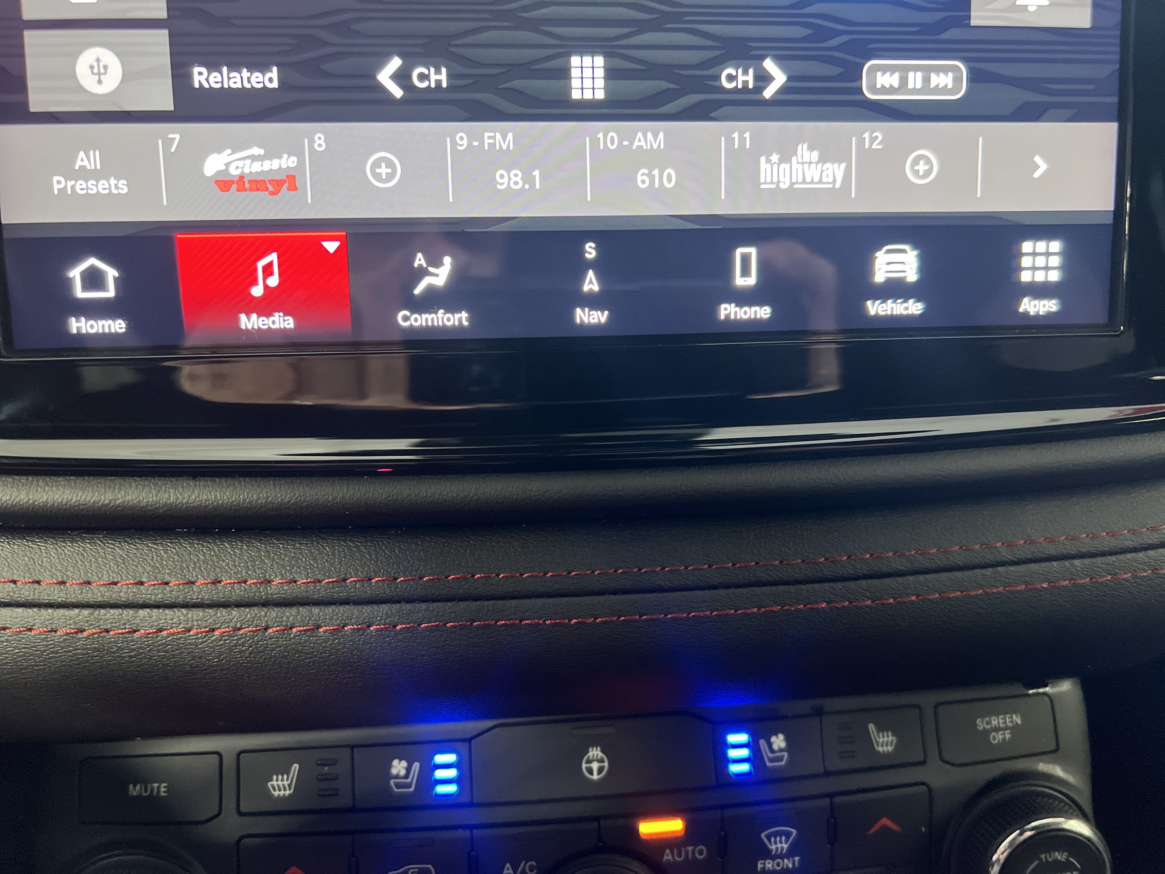 Used 2026 Dodge Durango GT AWD/4WD image 37