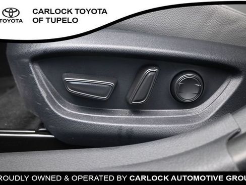 Used 2026 Toyota Camry SE w/ Convenience Package FWD image 16