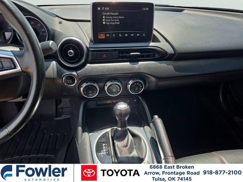 Used 2016 MAZDA MX-5 Miata Grand Touring RWD image 17