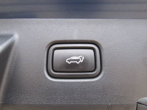 Used 2024 Hyundai Tucson Limited image 28