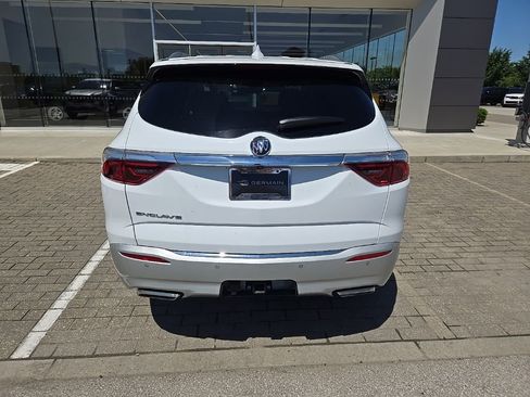 Used 2023 Buick Enclave Essence w/ Trailering Package, 5000 lbs. FWD image 6