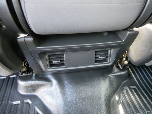 Used 2024 GMC Sierra 2500 Pro AWD/4WD image 23