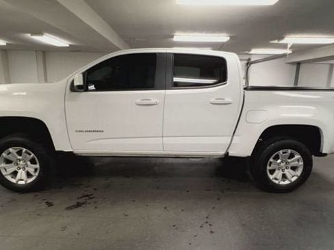 Certified 2022 Chevrolet Colorado LT w/ Luxury Package AWD/4WD image 5