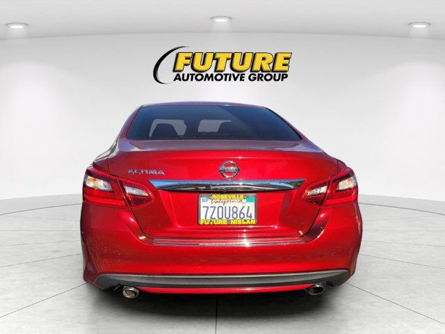 Used 2017 Nissan Altima 2.5 S w/ Power Driver Seat Package FWD image 4