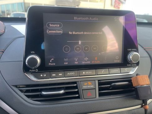 Used 2020 Nissan Altima 2.5 SR image 17