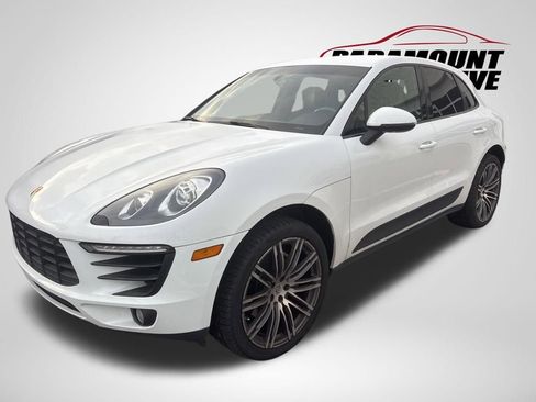 Used 2015 Porsche Macan S image 8