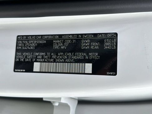 Certified 2024 Volvo XC90 B5 Plus w/ Protection Package Premier AWD/4WD image 24