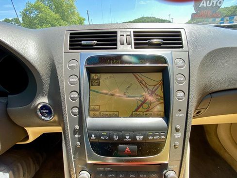 Used 2010 Lexus GS 450h RWD image 17