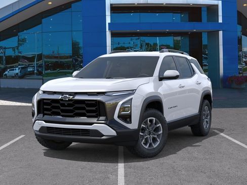 New 2026 Chevrolet Equinox ACTIV w/ Convenience Package III AWD/4WD image 36