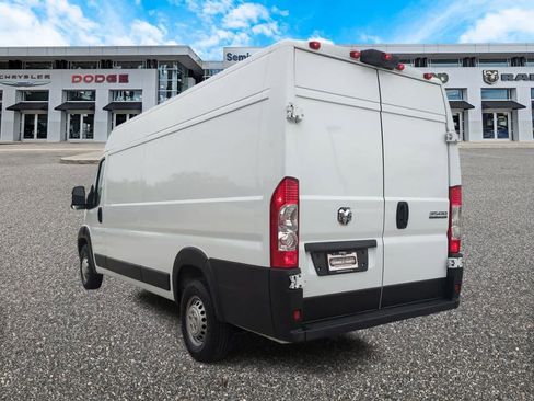 Used 2025 RAM ProMaster 3500 w/ Convenience Group FWD image 6