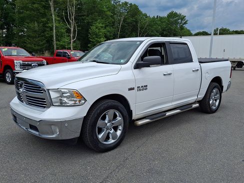 Used 2018 RAM 1500 Big Horn AWD/4WD image 3