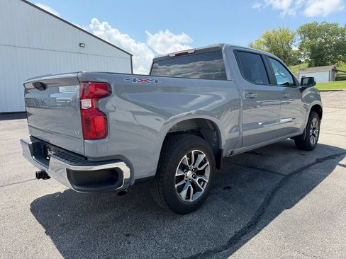 Used 2024 Chevrolet Silverado 1500 LT AWD/4WD image 5