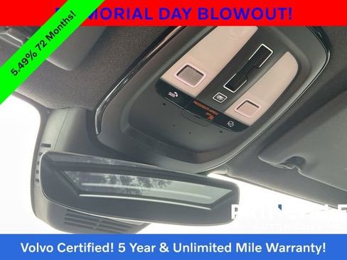 Certified 2025 Volvo XC40 B5 Core AWD/4WD image 23