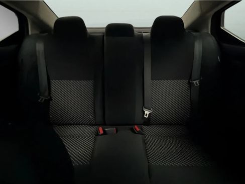 Used 2020 Nissan Versa S FWD image 17