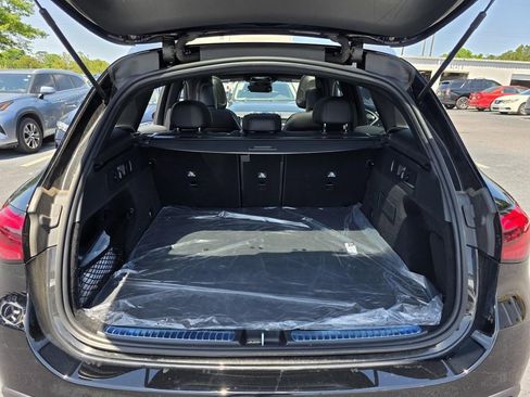 Certified 2026 Mercedes-Benz GLC 300 image 10