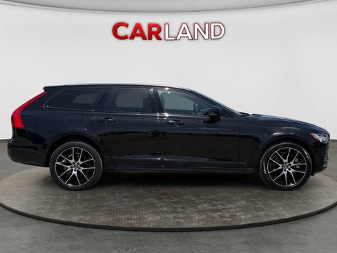 Used 2018 Volvo V90 T6 Cross Country w/ Convenience Package AWD/4WD image 7