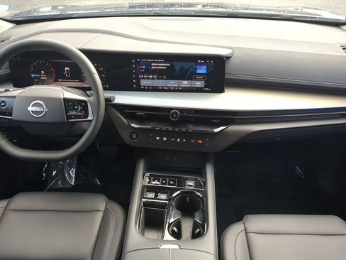 Certified 2025 Nissan Murano SL AWD/4WD image 15