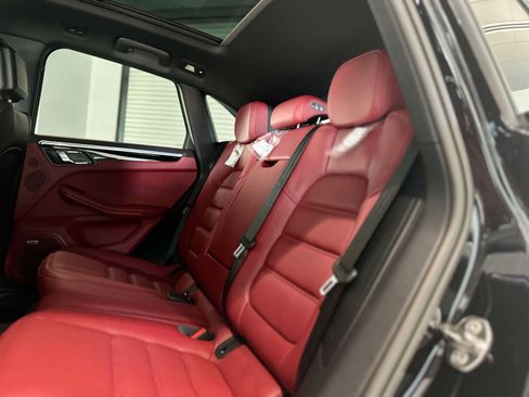 New 2026 Porsche Macan S image 15