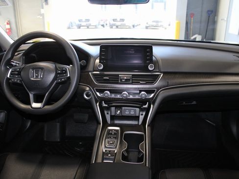 Used 2021 Honda Accord EX image 26