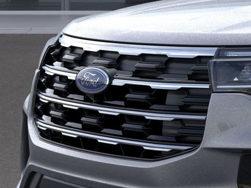 New 2026 Ford Explorer Active w/ Active Comfort Package image 17