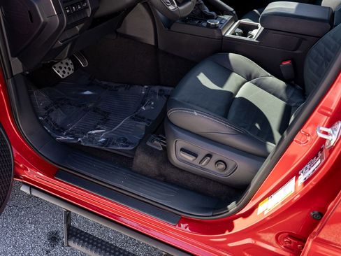 Used 2025 Toyota 4Runner TRD Sport Premium image 17