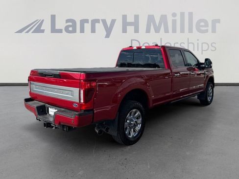 Certified 2022 Ford F350 Platinum AWD/4WD image 4