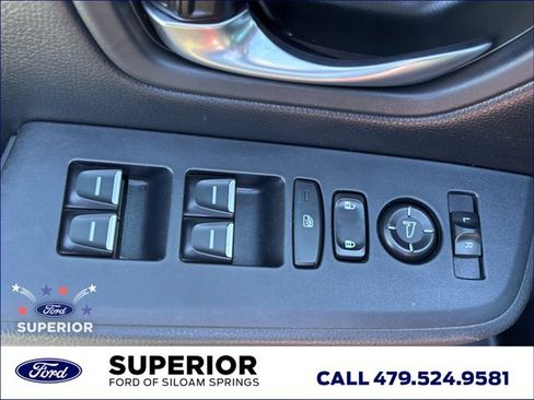Used 2025 Honda Pilot Sport image 22