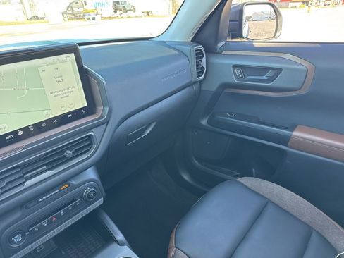 Used 2025 Ford Bronco Sport Outer Banks w/ Outer Banks Tech Package+ image 40