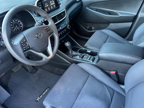 Used 2020 Hyundai Tucson Value w/ Cargo Package image 11