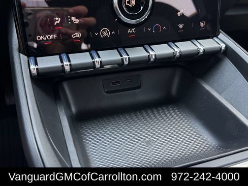 New 2027 GMC Terrain Elevation w/ Technology Package II FWD image 17